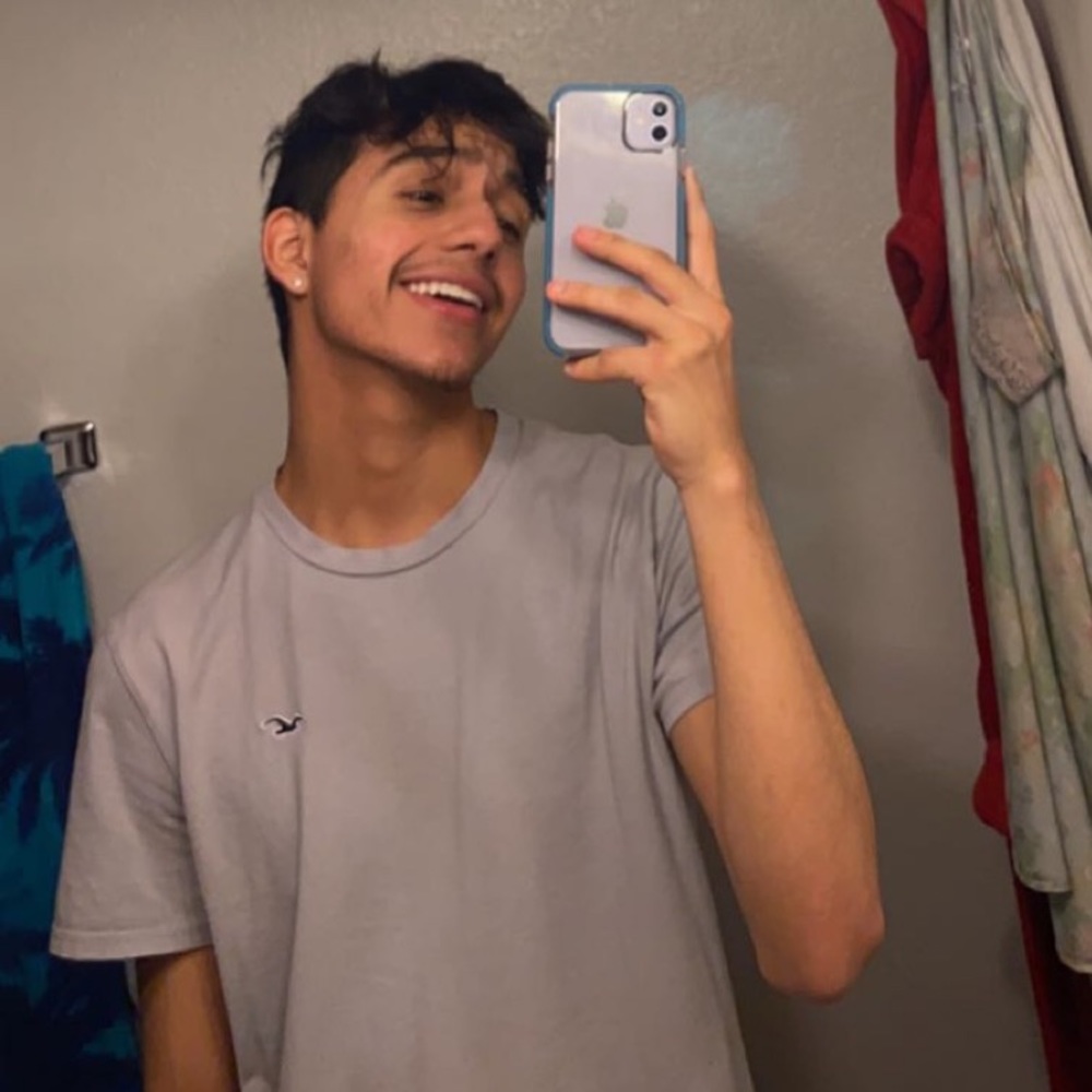 Meet your Posher, Michael